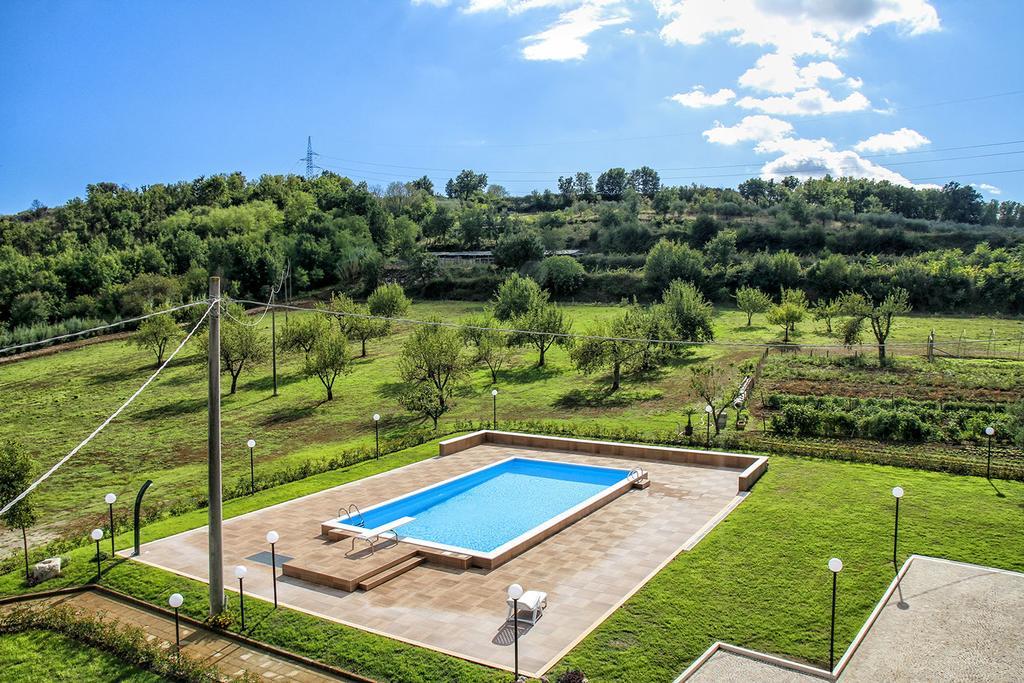 Tenuta Cerreto Calvi Vecchia Exterior photo